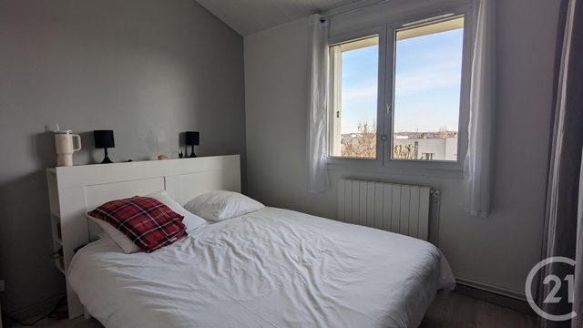 Appartement F5 à vendre - 5 pièces - 66.0 m2 - TOULOUSE - 31 - MIDI-PYRENEES - Century 21 Côte Pavée