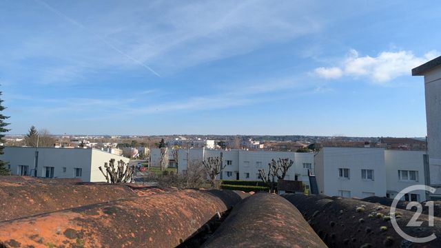 Appartement F5 à vendre - 5 pièces - 66.0 m2 - TOULOUSE - 31 - MIDI-PYRENEES - Century 21 Côte Pavée