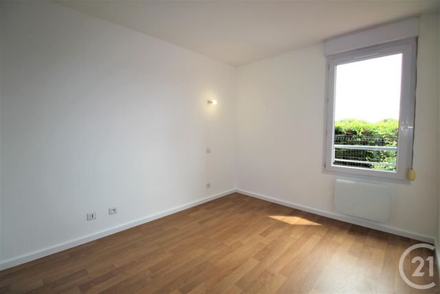 Appartement T3 à vendre - 3 pièces - 66.0 m2 - TOULOUSE - 31 - MIDI-PYRENEES - Century 21 Côte Pavée Appartement T3 à vendre - 3 pièces - 66.0 m2 - TOULOUSE - 31 - MIDI-PYRENEES - Century 21 Côte Pavée