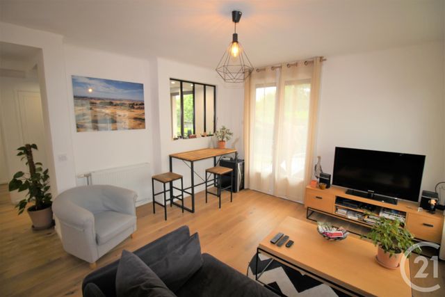 Appartement T3 à vendre - 3 pièces - 59.13 m2 - TOULOUSE - 31 - MIDI-PYRENEES - Century 21 Côte Pavée Appartement T3 à vendre - 3 pièces - 59.13 m2 - TOULOUSE - 31 - MIDI-PYRENEES - Century 21 Côte Pavée