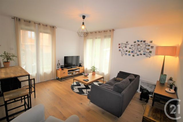Appartement T3 à vendre - 3 pièces - 59.13 m2 - TOULOUSE - 31 - MIDI-PYRENEES - Century 21 Côte Pavée Appartement T3 à vendre - 3 pièces - 59.13 m2 - TOULOUSE - 31 - MIDI-PYRENEES - Century 21 Côte Pavée