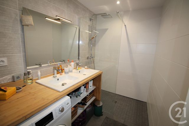 Appartement T3 à vendre - 3 pièces - 59.13 m2 - TOULOUSE - 31 - MIDI-PYRENEES - Century 21 Côte Pavée Appartement T3 à vendre - 3 pièces - 59.13 m2 - TOULOUSE - 31 - MIDI-PYRENEES - Century 21 Côte Pavée