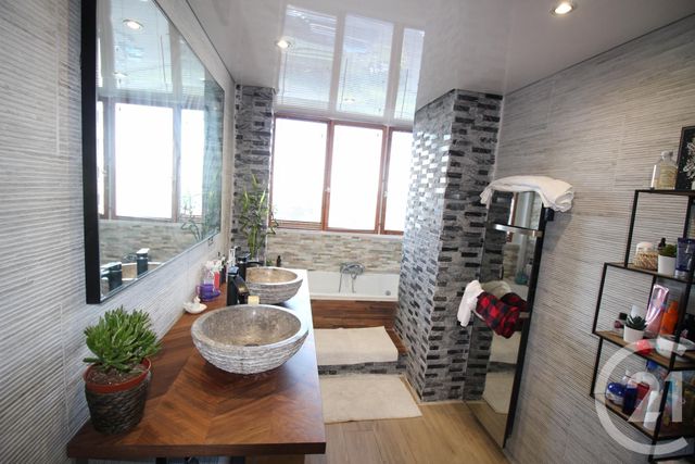 Appartement F3 à vendre - 3 pièces - 103.0 m2 - TOULOUSE - 31 - MIDI-PYRENEES - Century 21 Côte Pavée Appartement F3 à vendre - 3 pièces - 103.0 m2 - TOULOUSE - 31 - MIDI-PYRENEES - Century 21 Côte Pavée