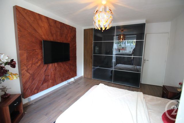 Appartement F3 à vendre - 3 pièces - 103.0 m2 - TOULOUSE - 31 - MIDI-PYRENEES - Century 21 Côte Pavée Appartement F3 à vendre - 3 pièces - 103.0 m2 - TOULOUSE - 31 - MIDI-PYRENEES - Century 21 Côte Pavée