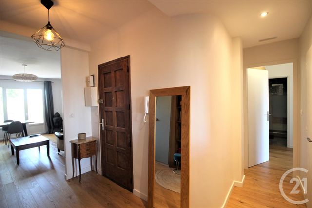 Afficher la photo en grand Appartement T4 à vendre - 4 pièces - 82.3 m2 - TOULOUSE - 31 - MIDI-PYRENEES - Century 21 Côte Pavée