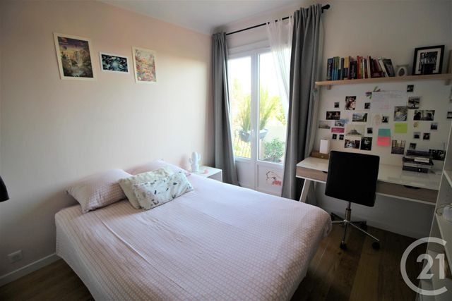Afficher la photo en grand Appartement T4 à vendre - 4 pièces - 82.3 m2 - TOULOUSE - 31 - MIDI-PYRENEES - Century 21 Côte Pavée