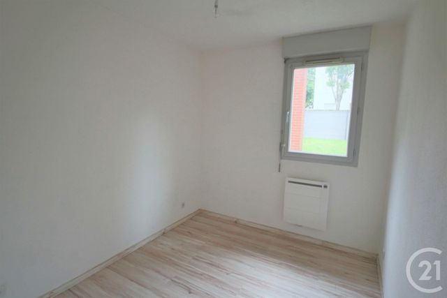 Appartement F3 à vendre - 3 pièces - 55.0 m2 - TOULOUSE - 31 - MIDI-PYRENEES - Century 21 Côte Pavée Appartement F3 à vendre - 3 pièces - 55.0 m2 - TOULOUSE - 31 - MIDI-PYRENEES - Century 21 Côte Pavée