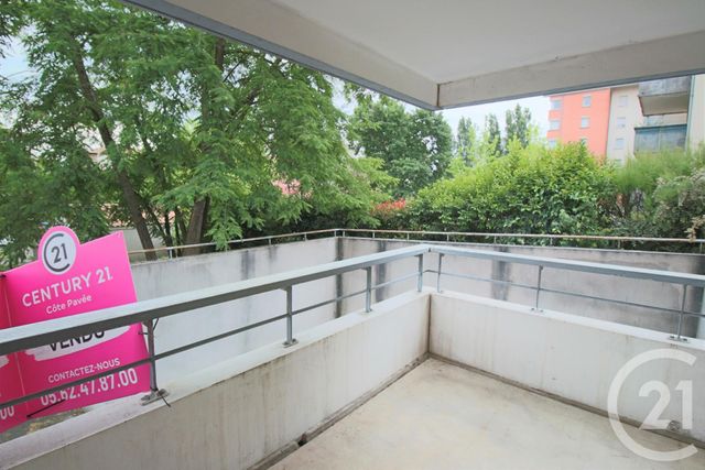 Appartement F3 à vendre - 3 pièces - 55.0 m2 - TOULOUSE - 31 - MIDI-PYRENEES - Century 21 Côte Pavée Appartement F3 à vendre - 3 pièces - 55.0 m2 - TOULOUSE - 31 - MIDI-PYRENEES - Century 21 Côte Pavée