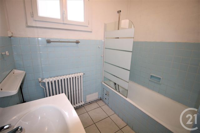 Appartement T2 à louer - 2 pièces - 47.16 m2 - TOULOUSE - 31 - MIDI-PYRENEES - Century 21 Côte Pavée Appartement T2 à louer - 2 pièces - 47.16 m2 - TOULOUSE - 31 - MIDI-PYRENEES - Century 21 Côte Pavée