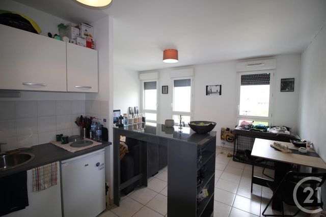 Afficher la photo en grand appartement à vendre - 2 pièces - 39.95 m2 - TOULOUSE - 31 - MIDI-PYRENEES - Century 21 Côte Pavée