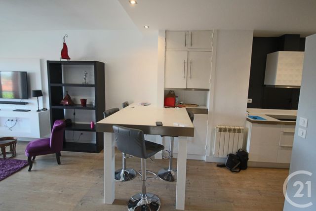 Afficher la photo en grand Appartement F2 à vendre - 2 pièces - 53.0 m2 - TOULOUSE - 31 - MIDI-PYRENEES - Century 21 Côte Pavée