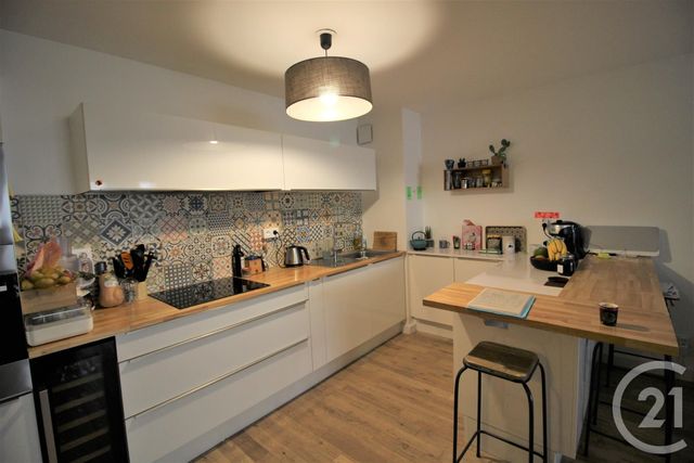 Afficher la photo en grand Appartement F4 à vendre - 4 pièces - 71.66 m2 - TOULOUSE - 31 - MIDI-PYRENEES - Century 21 Côte Pavée