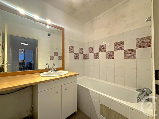 Appartement F3 à vendre - 3 pièces - 55.0 m2 - TOULOUSE - 31 - MIDI-PYRENEES - Century 21 Côte Pavée