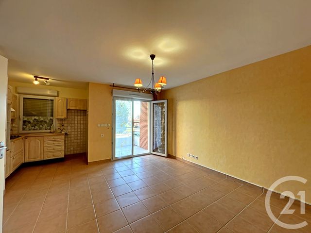 Appartement T2 à vendre - 2 pièces - 42.18 m2 - LANTA - 31 - MIDI-PYRENEES - Century 21 Côte Pavée