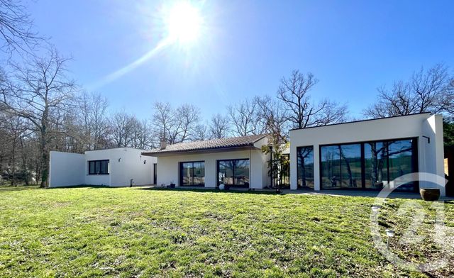 Maison à vendre None