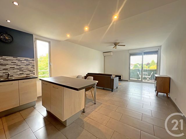 Appartement T2 à louer - 2 pièces - 52.0 m2 - TOULOUSE - 31 - MIDI-PYRENEES - Century 21 Côte Pavée