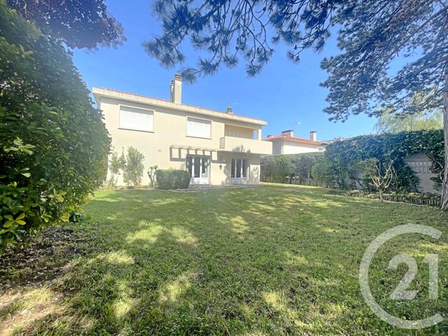 maison à vendre - 9 pièces - 203.9 m2 - TOULOUSE - 31 - MIDI-PYRENEES - Century 21 Côte Pavée