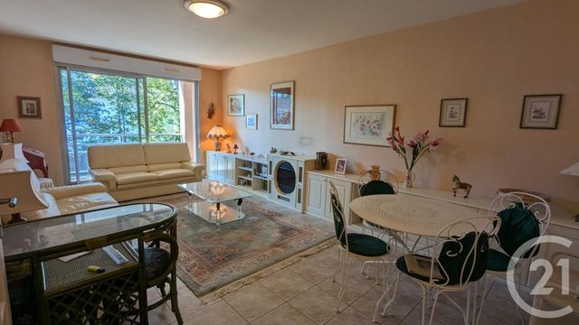 Appartement F4 à vendre - 4 pièces - 81.82 m2 - TOULOUSE - 31 - MIDI-PYRENEES - Century 21 Côte Pavée