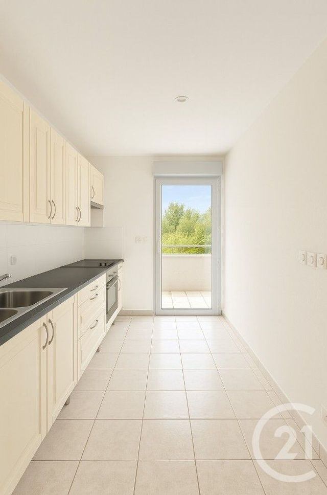 Afficher la photo en grand Appartement T4 à vendre - 4 pièces - 92.99 m2 - TOULOUSE - 31 - MIDI-PYRENEES - Century 21 Côte Pavée