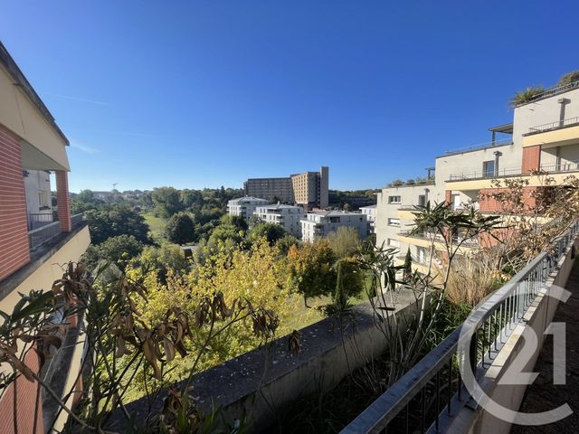 Afficher la photo en grand Appartement T4 à vendre - 4 pièces - 92.99 m2 - TOULOUSE - 31 - MIDI-PYRENEES - Century 21 Côte Pavée
