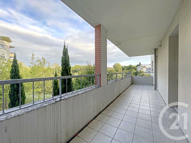 Afficher la photo en grand Appartement T4 à vendre - 4 pièces - 92.99 m2 - TOULOUSE - 31 - MIDI-PYRENEES - Century 21 Côte Pavée