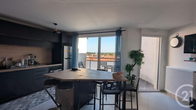Afficher la photo en grand Appartement F3 à louer - 3 pièces - 65.66 m2 - CASTANET TOLOSAN - 31 - MIDI-PYRENEES - Century 21 Côte Pavée