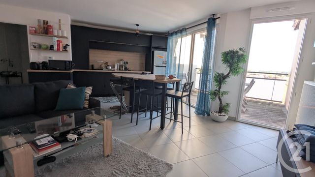 Afficher la photo en grand Appartement F3 à louer - 3 pièces - 65.66 m2 - CASTANET TOLOSAN - 31 - MIDI-PYRENEES - Century 21 Côte Pavée