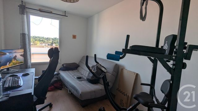 Afficher la photo en grand Appartement F3 à louer - 3 pièces - 65.66 m2 - CASTANET TOLOSAN - 31 - MIDI-PYRENEES - Century 21 Côte Pavée