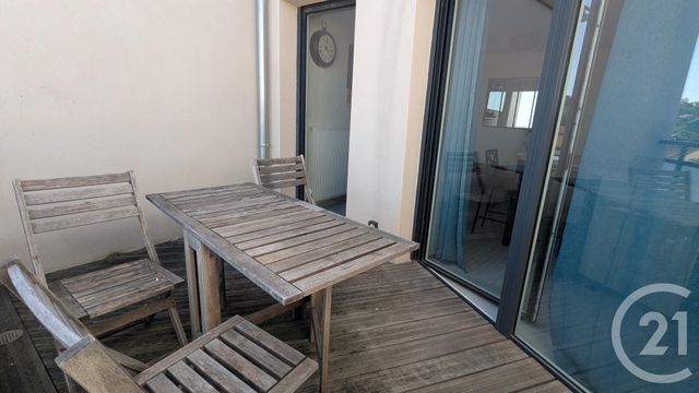 Afficher la photo en grand Appartement F3 à louer - 3 pièces - 65.66 m2 - CASTANET TOLOSAN - 31 - MIDI-PYRENEES - Century 21 Côte Pavée