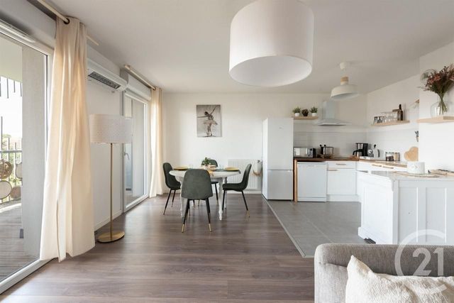 Appartement T3 à vendre - 3 pièces - 64.42 m2 - TOULOUSE - 31 - MIDI-PYRENEES - Century 21 Côte Pavée