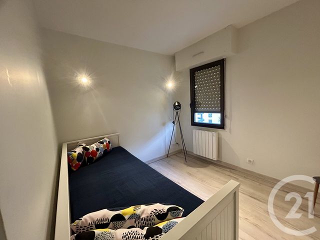 Appartement T3 à vendre - 3 pièces - 61.52 m2 - TOULOUSE - 31 - MIDI-PYRENEES - Century 21 Côte Pavée