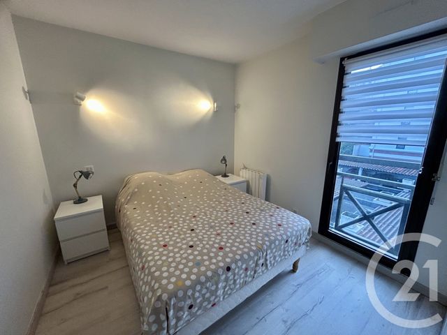Appartement T3 à vendre - 3 pièces - 61.52 m2 - TOULOUSE - 31 - MIDI-PYRENEES - Century 21 Côte Pavée