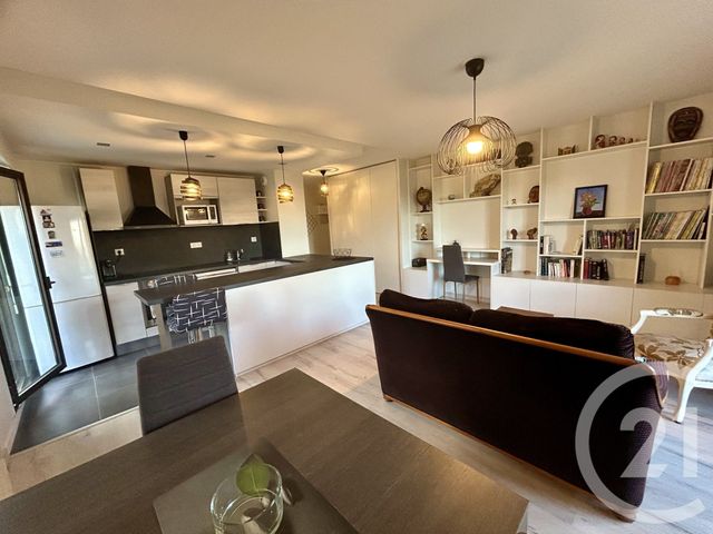 Appartement T3 à vendre - 3 pièces - 61.52 m2 - TOULOUSE - 31 - MIDI-PYRENEES - Century 21 Côte Pavée