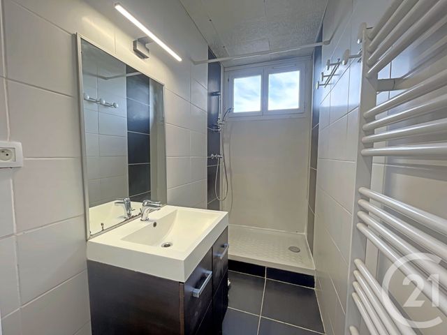 Appartement T2 à louer - 2 pièces - 45.03 m2 - TOULOUSE - 31 - MIDI-PYRENEES - Century 21 Côte Pavée