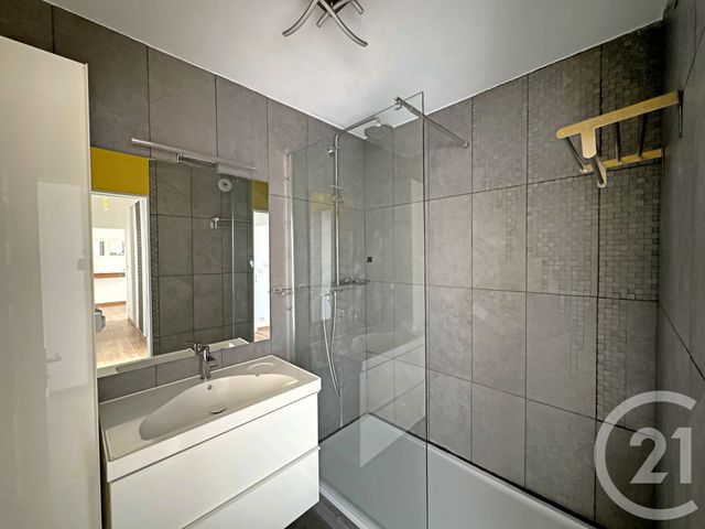 Appartement F3 à louer - 3 pièces - 71.61 m2 - TOULOUSE - 31 - MIDI-PYRENEES - Century 21 Côte Pavée