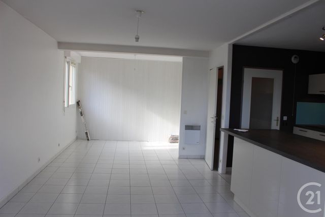Appartement F3 à louer - 3 pièces - 72.5 m2 - TOULOUSE - 31 - MIDI-PYRENEES - Century 21 Côte Pavée
