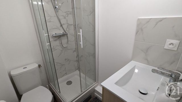 Appartement T2 à louer - 2 pièces - 29.2 m2 - TOULOUSE - 31 - MIDI-PYRENEES - Century 21 Côte Pavée