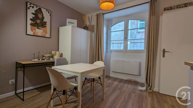 Appartement T2 à louer - 2 pièces - 29.2 m2 - TOULOUSE - 31 - MIDI-PYRENEES - Century 21 Côte Pavée