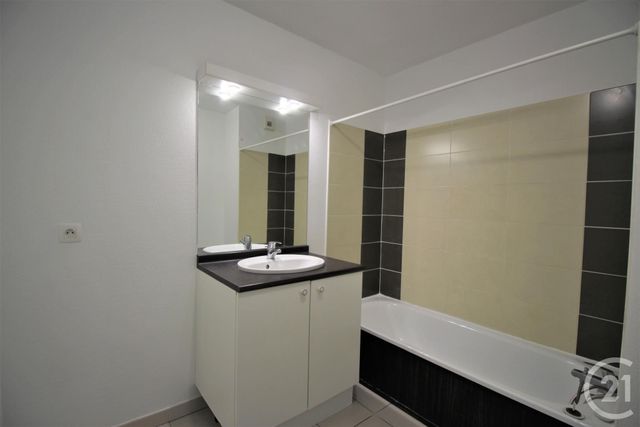 Appartement T3 à louer - 3 pièces - 64.36 m2 - TOULOUSE - 31 - MIDI-PYRENEES - Century 21 Côte Pavée