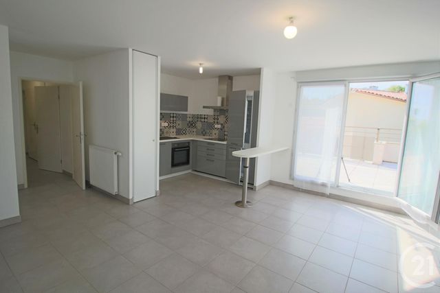 Appartement F4 à louer - 4 pièces - 76.01 m2 - TOULOUSE - 31 - MIDI-PYRENEES - Century 21 Côte Pavée