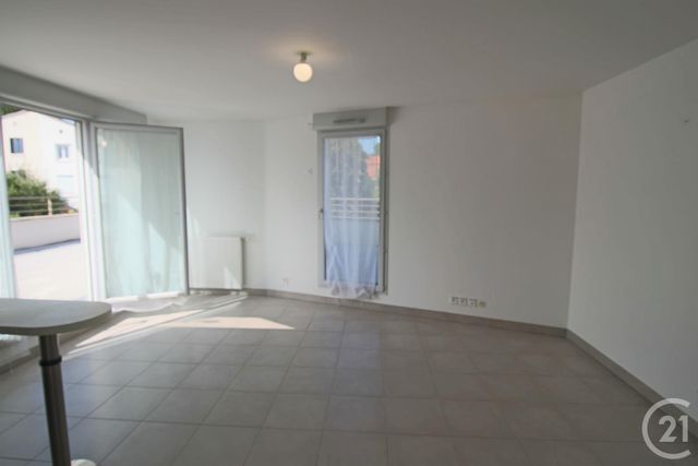 Appartement F4 à louer - 4 pièces - 76.01 m2 - TOULOUSE - 31 - MIDI-PYRENEES - Century 21 Côte Pavée