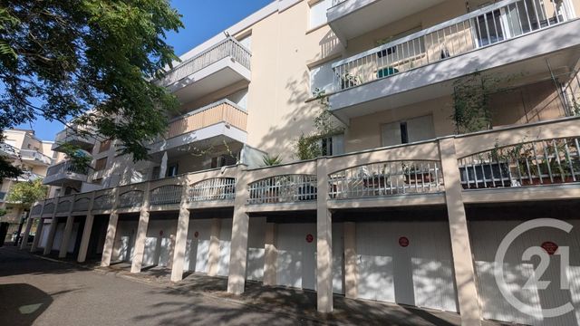 Appartement F3 à vendre - 2 pièces - 67.86 m2 - TOULOUSE - 31 - MIDI-PYRENEES - Century 21 Côte Pavée