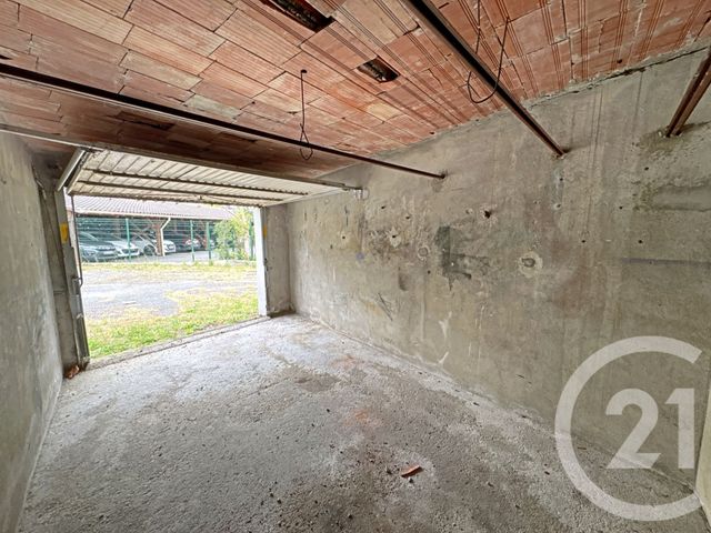 parking à louer - 14.0 m2 - TOULOUSE - 31 - MIDI-PYRENEES - Century 21 Côte Pavée