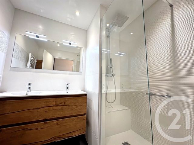 Appartement T3 à vendre - 3 pièces - 85.84 m2 - TOULOUSE - 31 - MIDI-PYRENEES - Century 21 Côte Pavée