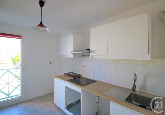 Appartement T4 à louer - 4 pièces - 76.85 m2 - TOULOUSE - 31 - MIDI-PYRENEES - Century 21 Côte Pavée