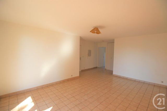 Appartement T4 à louer - 4 pièces - 76.85 m2 - TOULOUSE - 31 - MIDI-PYRENEES - Century 21 Côte Pavée