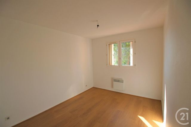 Appartement T4 à louer - 4 pièces - 76.85 m2 - TOULOUSE - 31 - MIDI-PYRENEES - Century 21 Côte Pavée