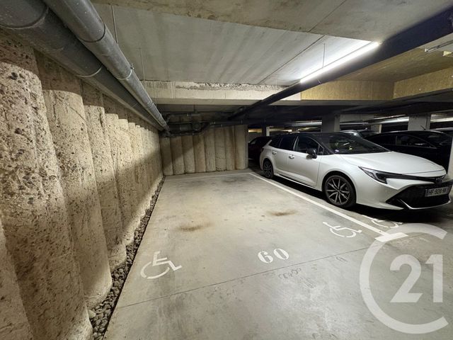 parking à louer - 11.0 m2 - TOULOUSE - 31 - MIDI-PYRENEES - Century 21 Côte Pavée