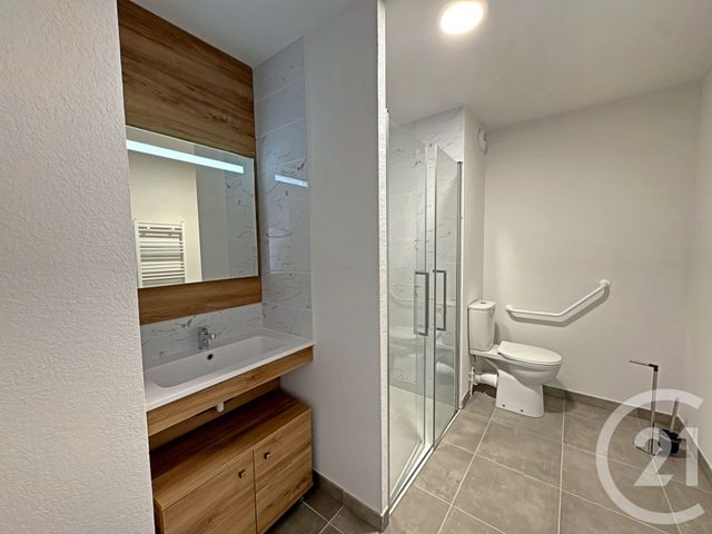 Appartement T2 à louer - 2 pièces - 40.0 m2 - TOULOUSE - 31 - MIDI-PYRENEES - Century 21 Côte Pavée