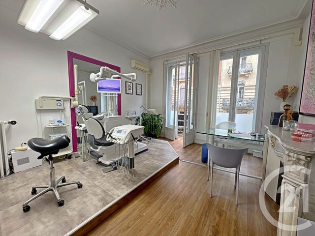 Appartement F6 à louer - 6 pièces - 179.63 m2 - TOULOUSE - 31 - MIDI-PYRENEES - Century 21 Côte Pavée